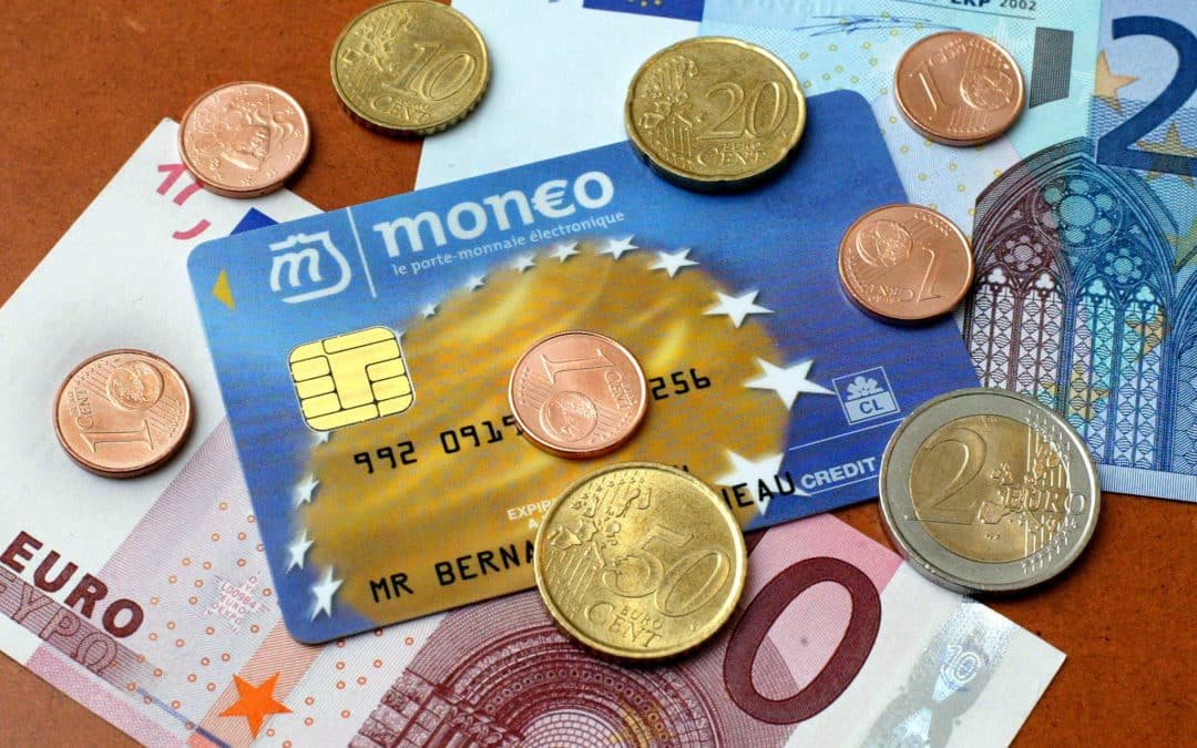 La courte histoire du porte-monnaie électronique.